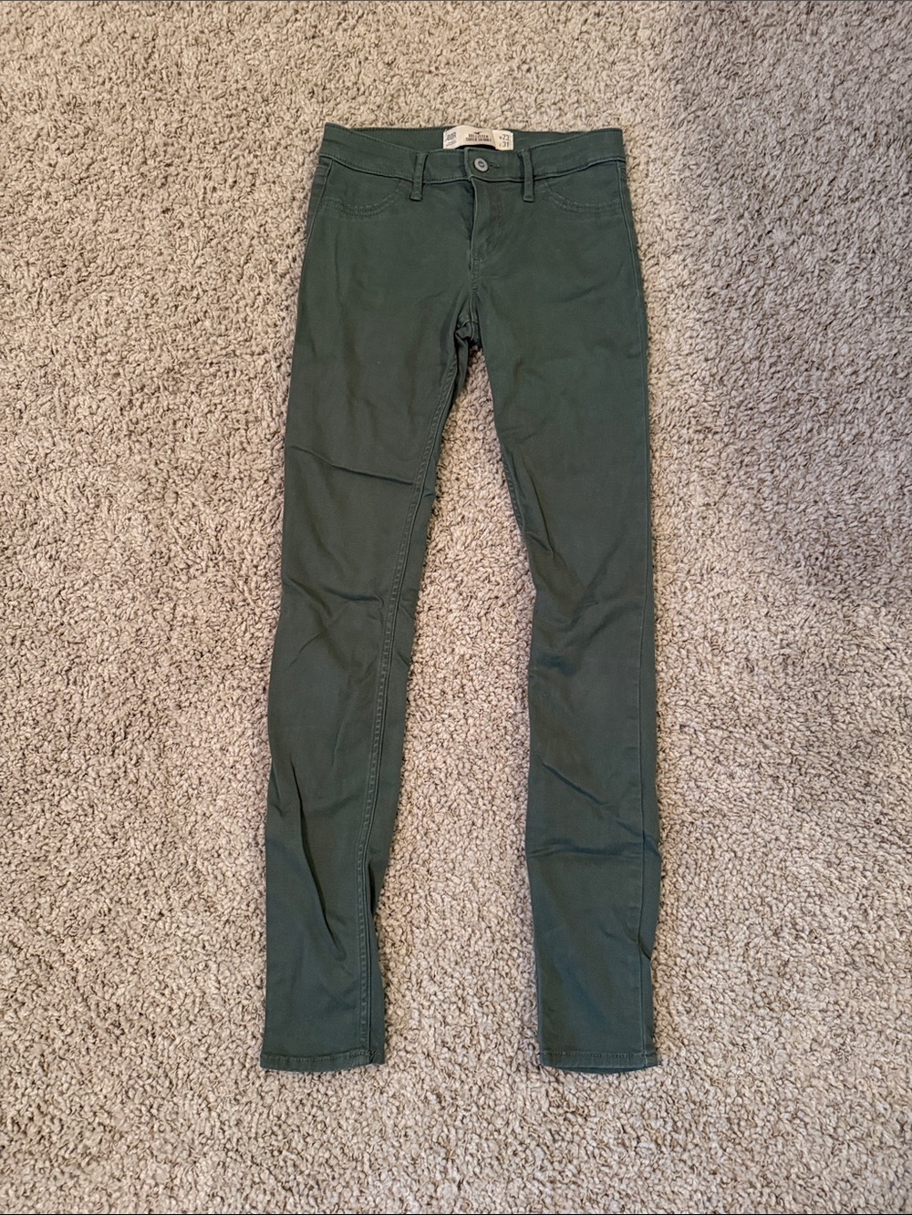 Hollister jeans